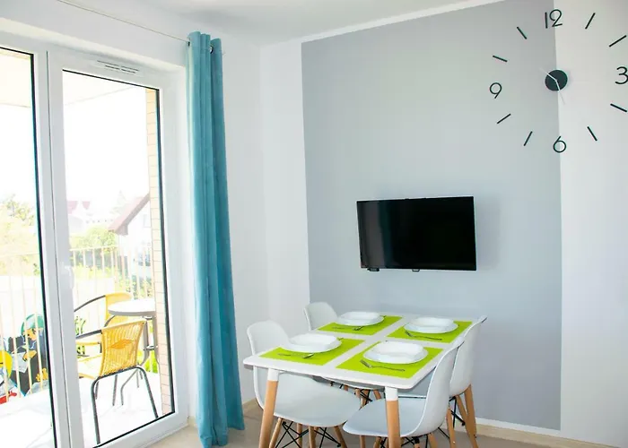 Grey & White Pogodne Апартаменты *