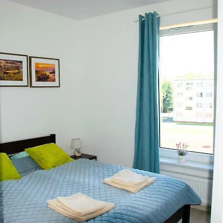 Grey & White Pogodne Apartment